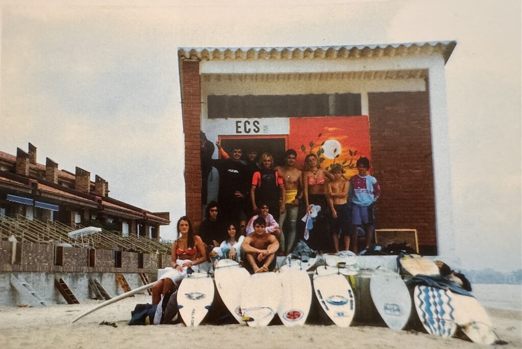 David "Capi" García y la primera Escuela Cántabra de Surf